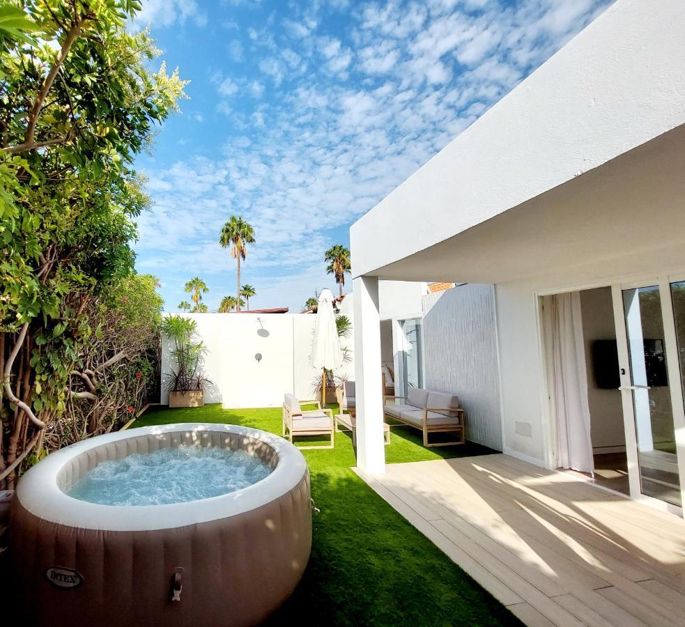 Bungalow de diseño hidromasajes terraza y piscina. San Bartolomé Exterior foto