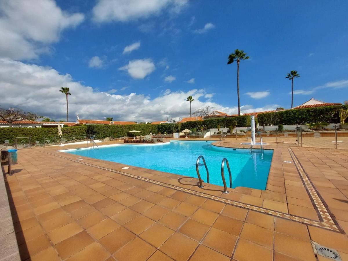 Bungalow de diseño hidromasajes terraza y piscina. San Bartolomé Exterior foto